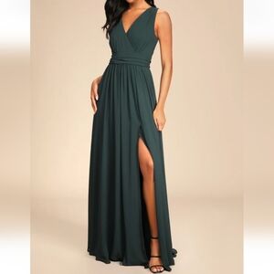 LULU'S EMERALD GREEN MAXI DRESS MULTIPLE SIZES/Plus Size